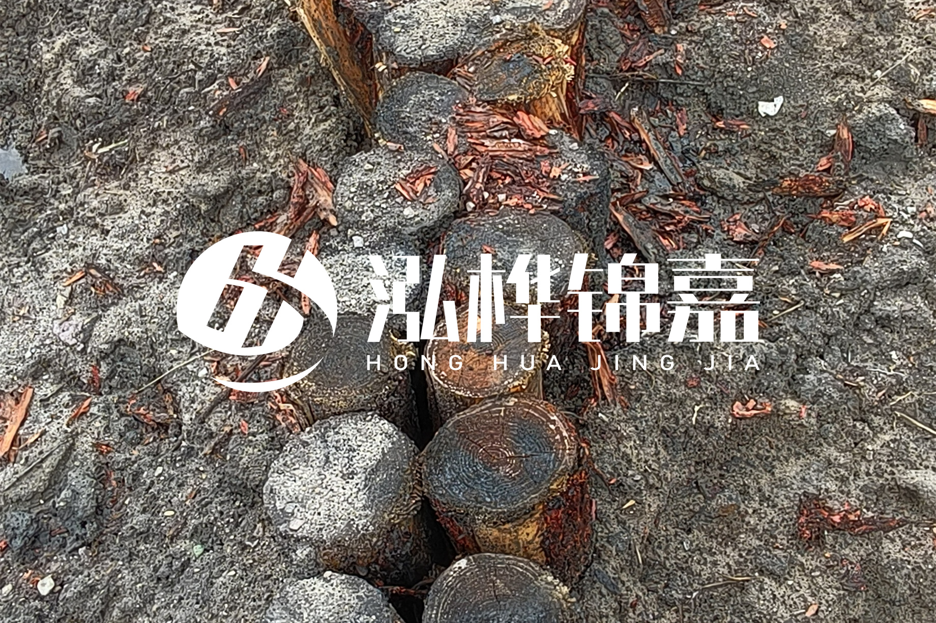 魚塘淤泥太多怎么清理？挖掘機清除淤泥的作用及方法